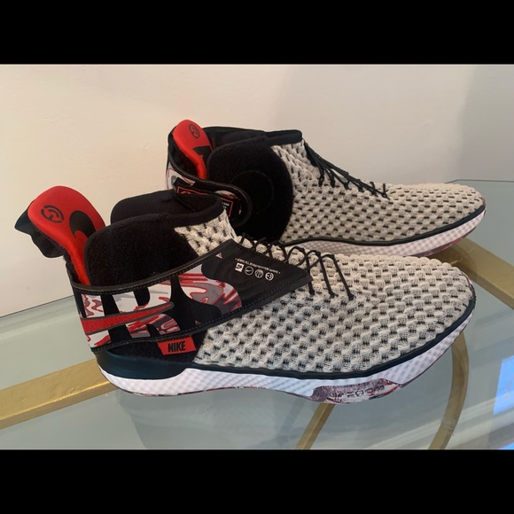 AIR ZOOM UNVRS 'LIGHT FLUORESCENT' - Picture 6 of 12